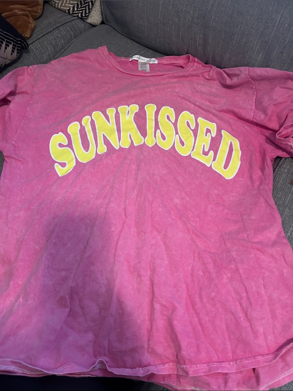 Altar'd State Pink Sunkissed Graphic Tee